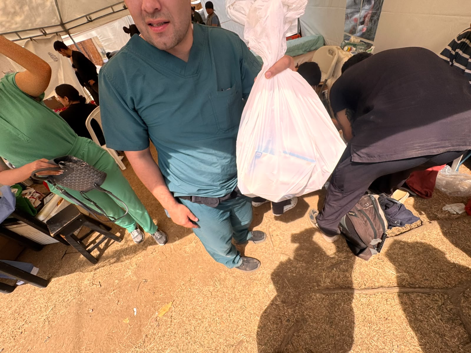 Donación entrega de médicamentos