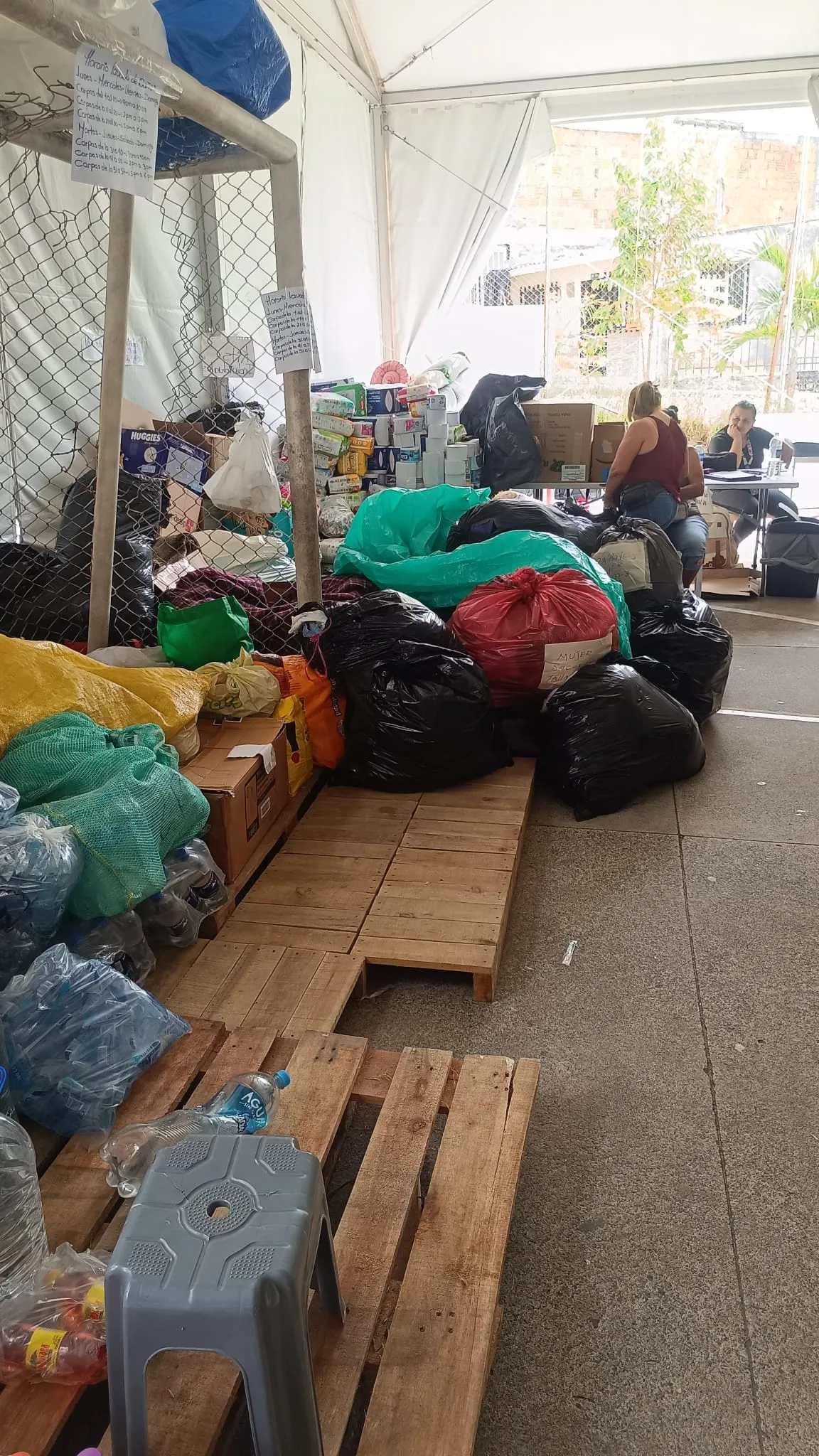 Visita Albergue y centro de acopio La Graciela